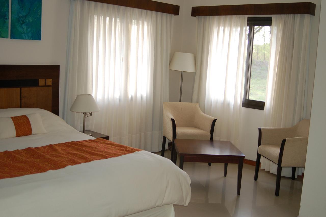 Camino Real Plaza Hotel Villa del Totoral Luaran gambar